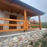 Vila Vikend Kuce I Odmaraliste Julie Etno - Sarajevo Jahorina *