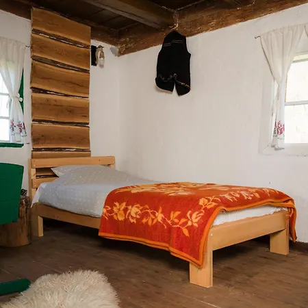 Vikend Kuce I Odmaraliste Julie Etno - Sarajevo Jahorina Tvrdinici