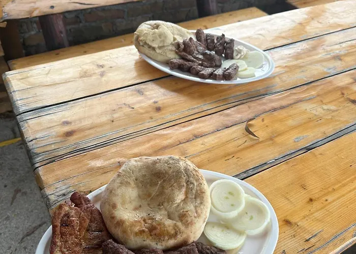 Vikend Kuce I Odmaraliste Julie Etno - Sarajevo Jahorina Tvrdinici