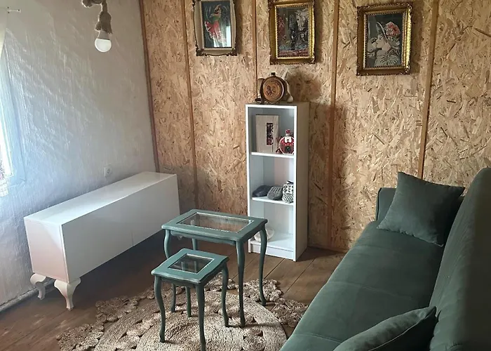 Vikend Kuce I Odmaraliste Julie Etno - Sarajevo Jahorina * Tvrdinici